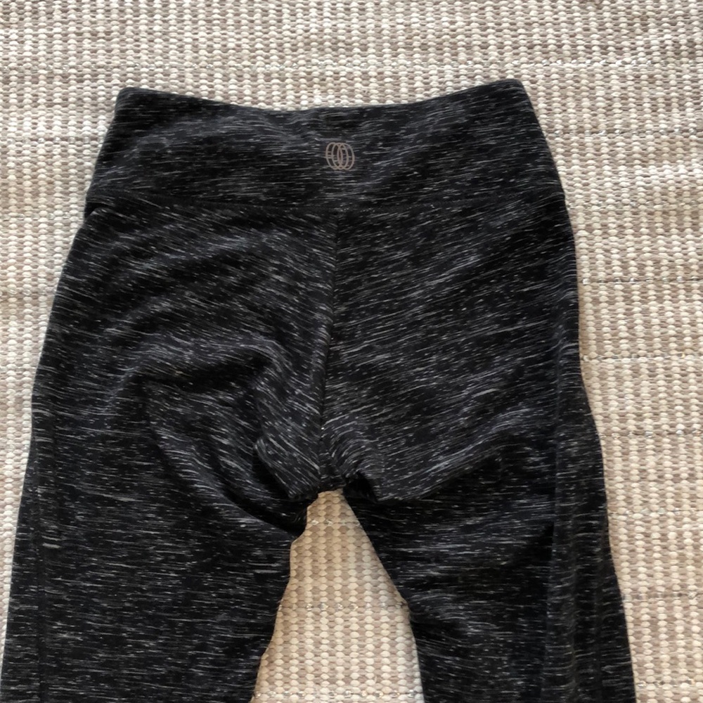 Black/white multi leggings